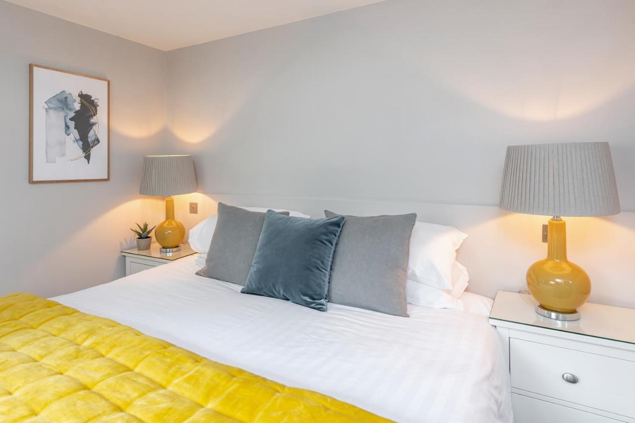 Luxury 2 Bedroom City Apartment In Bath'S Artisan Quarter Exterior foto