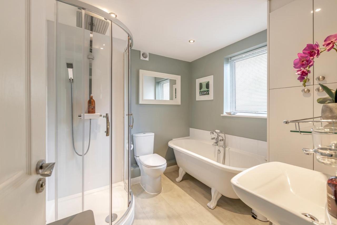 Luxury 2 Bedroom City Apartment In Bath'S Artisan Quarter Exterior foto